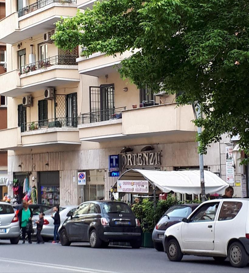 A Casa Di Robi Hotell Roma Eksteriør bilde